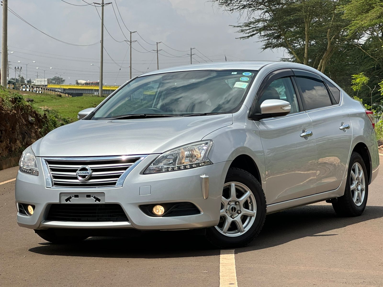 2016 NISSAN SYLPHY (SILVER)